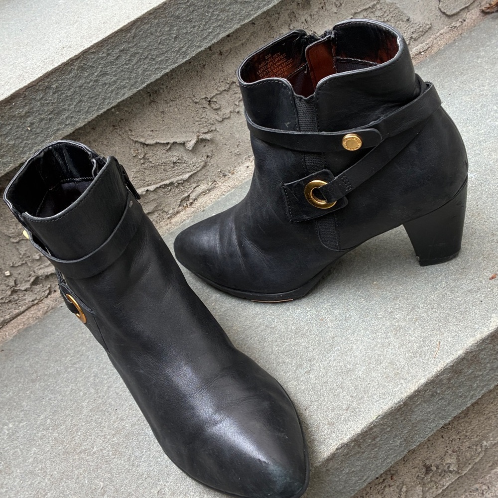 Anne Klein Black buttery Soft Leather Ankle Boots Comfy With Buckle Excellent 8